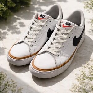 Nike Court Legacy Women 8.5 White Black Gum DA5380-102 Good Leather Sneakers